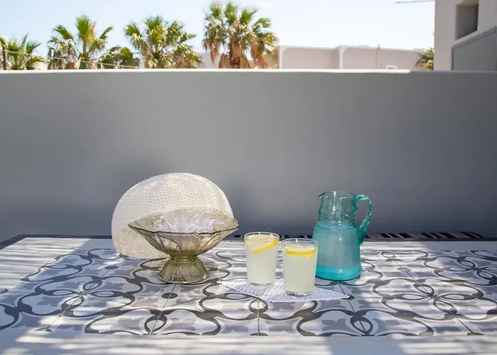 Hotel Terra Nera Perivolos (Santorini)