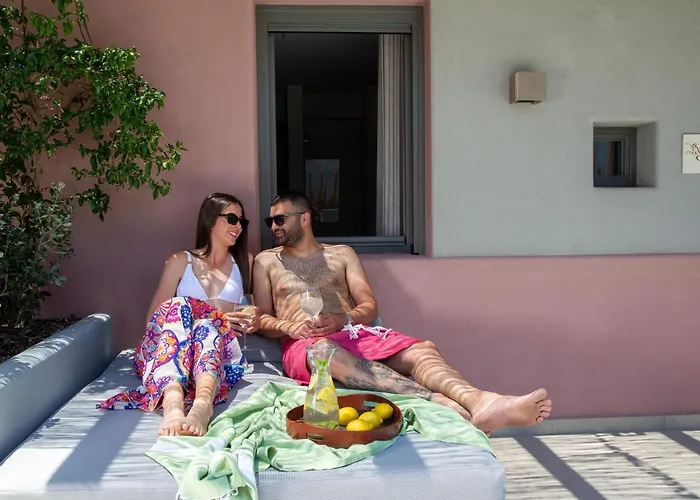 Terra Nera 3* Perivolos (Santorini)