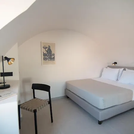 ホテル Terra Nera ペリヴォラス