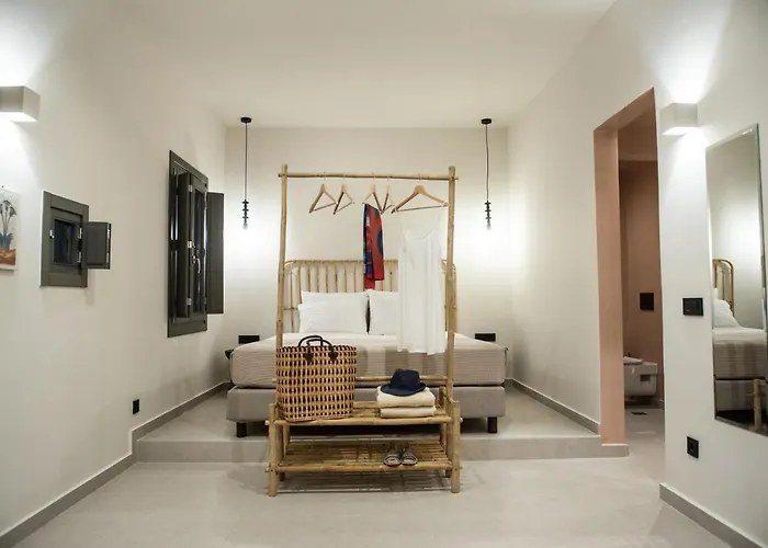 Terra Nera 3* Perivolos (Santorini)